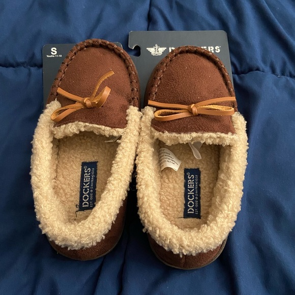 Dockers - Picture 3 of 3